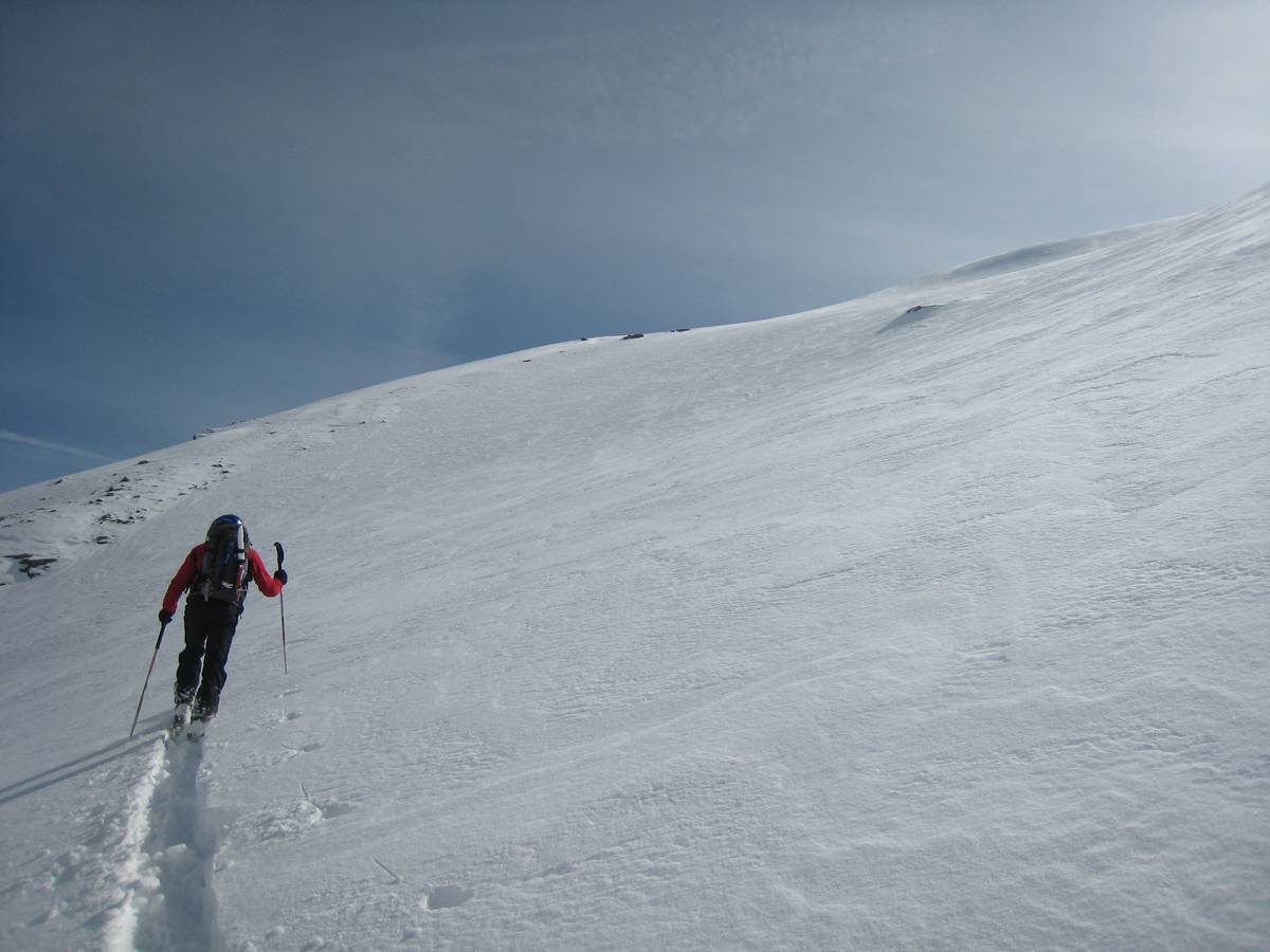 #4 Montée : le sommet est encore loin Montée : le sommet est encore loin