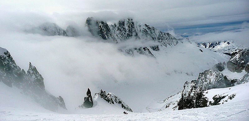 #18 Faces N : Belle lumière avec le jeu des nuages Faces N : Belle lumière avec le jeu des nuages