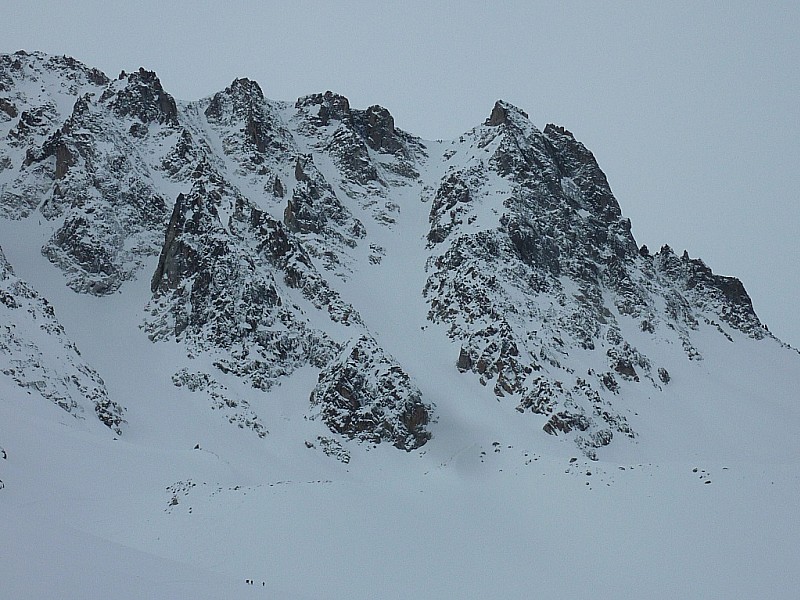 #3 Val d Val d'Arpette : Beaucoup de possibilités de couloirs en rive droite.