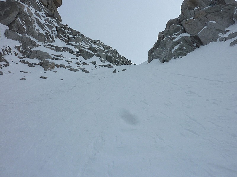 Pointe d'Orny couloir Nord : Partie sommitale. la glace n'est pas loin.