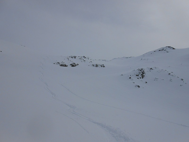 #2 descente : la derniere poudreuse de l descente : la derniere poudreuse de l'année?