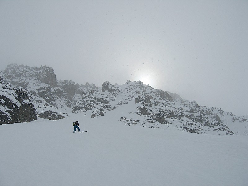 #1 Montée : Rémy au montée enbas de couloir Montée : Rémy au montée enbas de couloir
