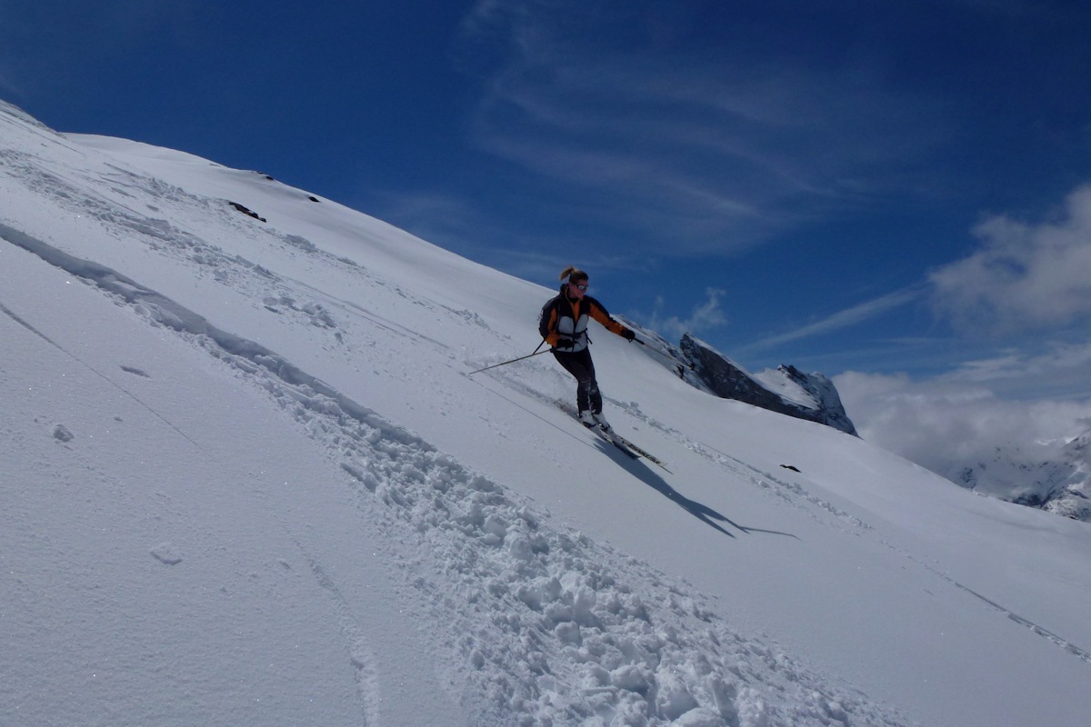#2 Caroline se fait plaisir : Malgré ses skis biens étroits. Caroline se fait plaisir : Malgré ses skis biens étroits.