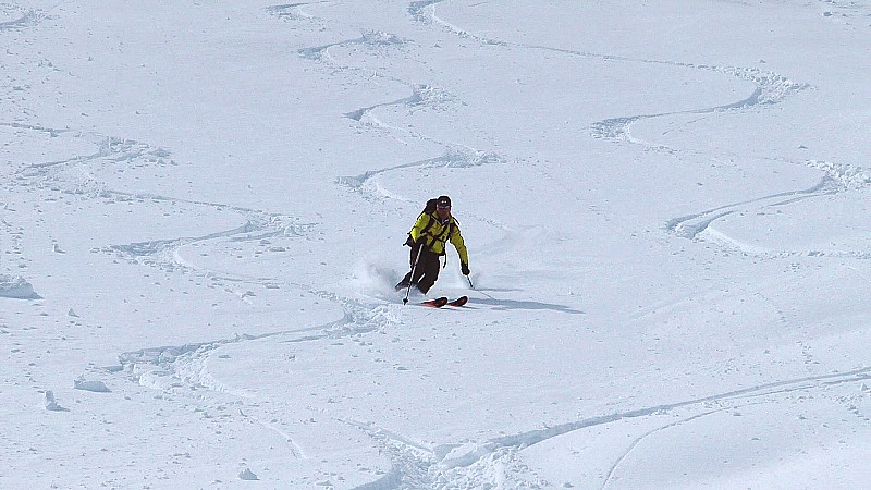 #13 2500m : neige tip top 2500m : neige tip top