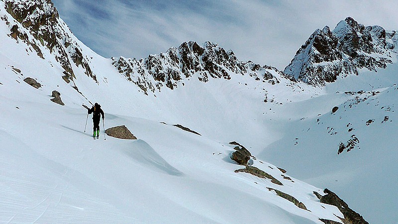 #2 2500m : Pas Ouest du Loup en vue, bel enneigement 2500m : Pas Ouest du Loup en vue, bel enneigement