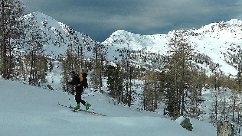 #1 2200m : Belle lumière au départ d 2200m : Belle lumière au départ d'Isola 2000