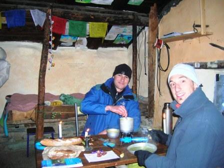 #1 Ubaye : Ambiance dans la bergerie supérieure de Mary Ubaye : Ambiance dans la bergerie supérieure de Mary
