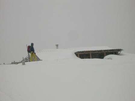 #7 Ubaye : Pause à la cabanne avant de repartir vers le col... Ubaye : Pause à la cabanne avant de repartir vers le col...