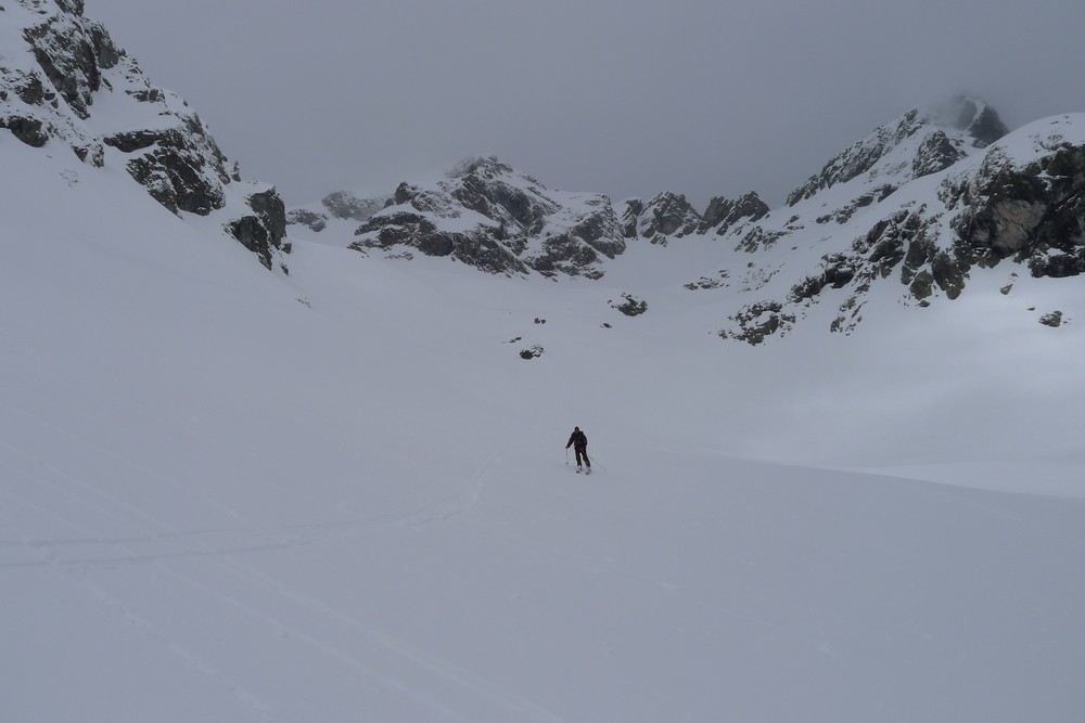 Le vallon pour nous... mais la neige est pourrie.