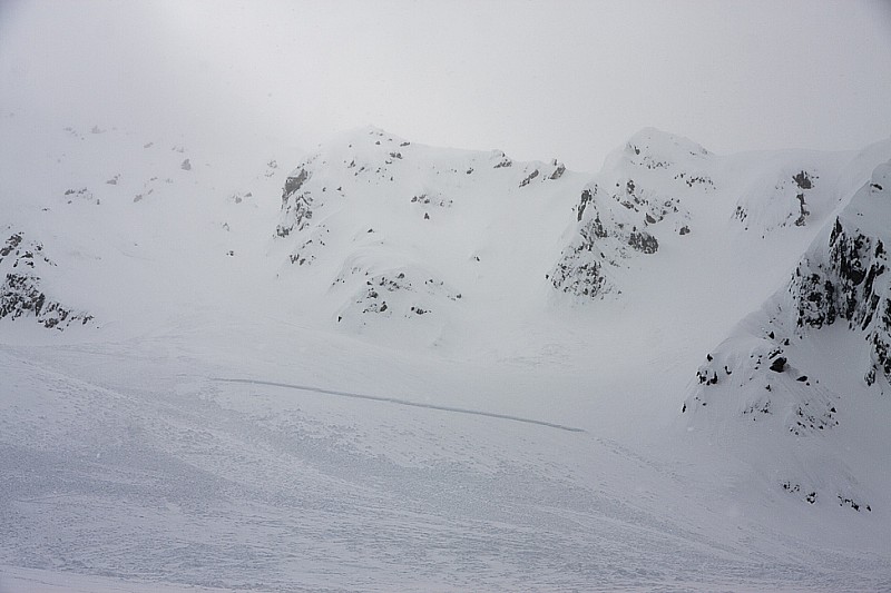 Plaque vers 2300m : On ira pas plus loin aujourd'hui