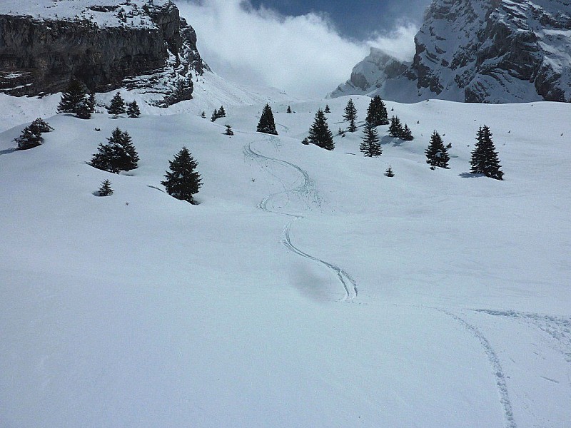 #3 Combe de Paccaly : Plus bas. Combe de Paccaly : Plus bas.