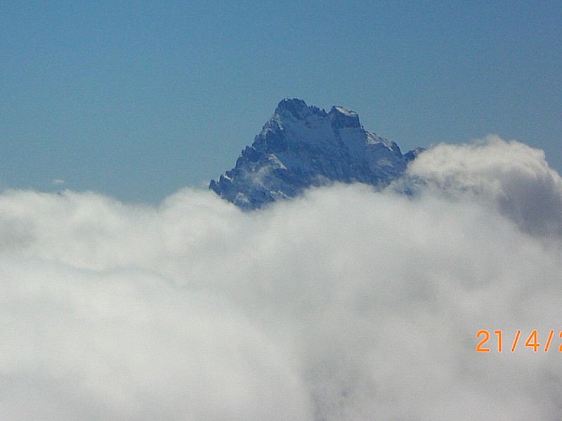 #8 Cime de Clausis : Le Viso émerge des nuages, vers l Cime de Clausis : Le Viso émerge des nuages, vers l'Est