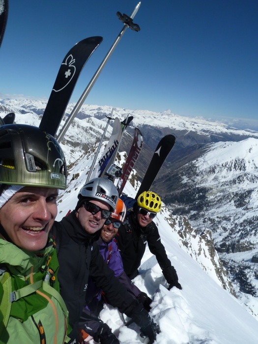 Averell, Jack, William et Joe : "le but dans la vie c'est le ski mais parfois c'est l'inverse..."