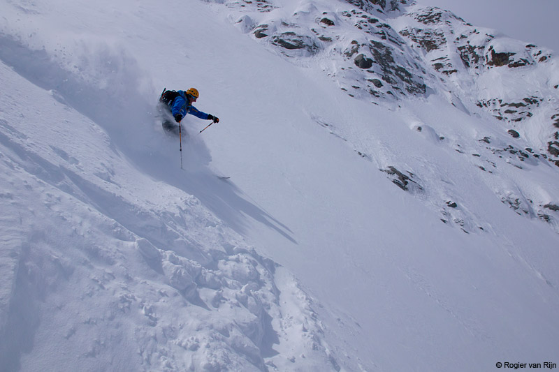 #8 Couloir Davin : On etait pas bien la haut? Raph a l Couloir Davin : On etait pas bien la haut? Raph a l'air presse aussi ;-)