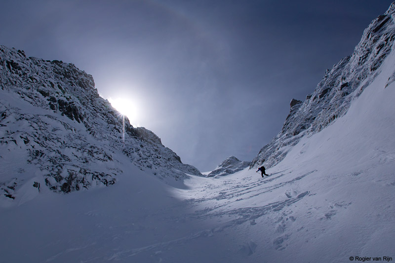 #9 Couloir Davin : Raph a la trace... Couloir Davin : Raph a la trace...