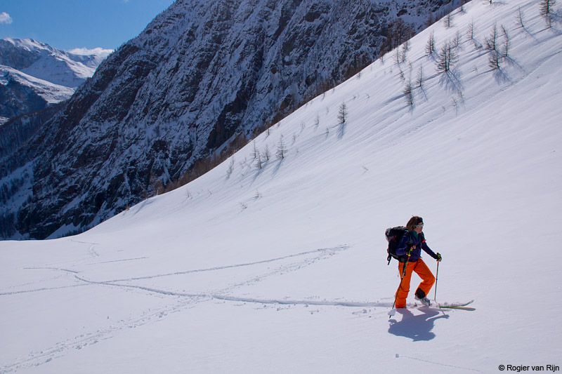 #10 Couloir Davin : Tout droit c Couloir Davin : Tout droit c'est plus vite...