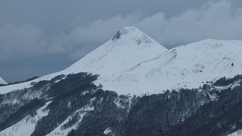 #3 Puy Griou : Plâtré, pour quelques jours? Puy Griou : Plâtré, pour quelques jours?