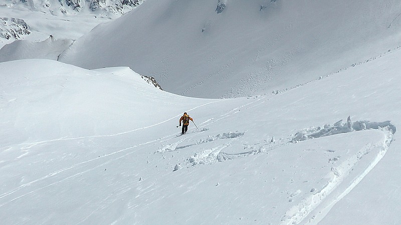 #20 2700m : bonne poudre en cours de transfo 2700m : bonne poudre en cours de transfo