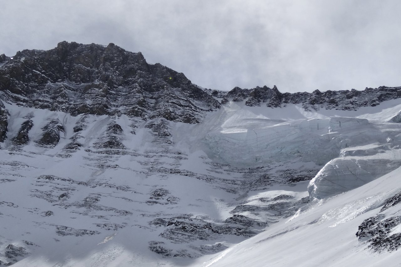 #11 Zoom : Le couloir des Italiens : glace et roche. Zoom : Le couloir des Italiens : glace et roche.