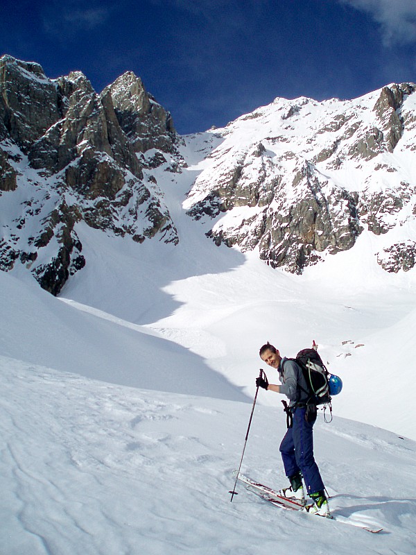 #2 Nicolas : On s Nicolas : On s'approche du couloir, il fait chaud et le vent est fort.