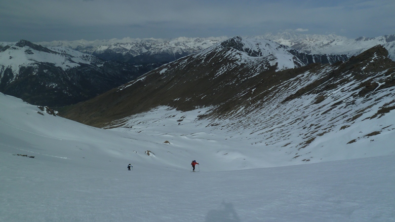 #3 Vue sur la vallon : En arrivant au replat 2800 Vue sur la vallon : En arrivant au replat 2800