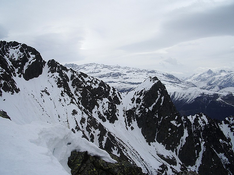 #4 Vue vers côté Est 01 : Depuis le Col Petite Vaudaine Vue vers côté Est 01 : Depuis le Col Petite Vaudaine