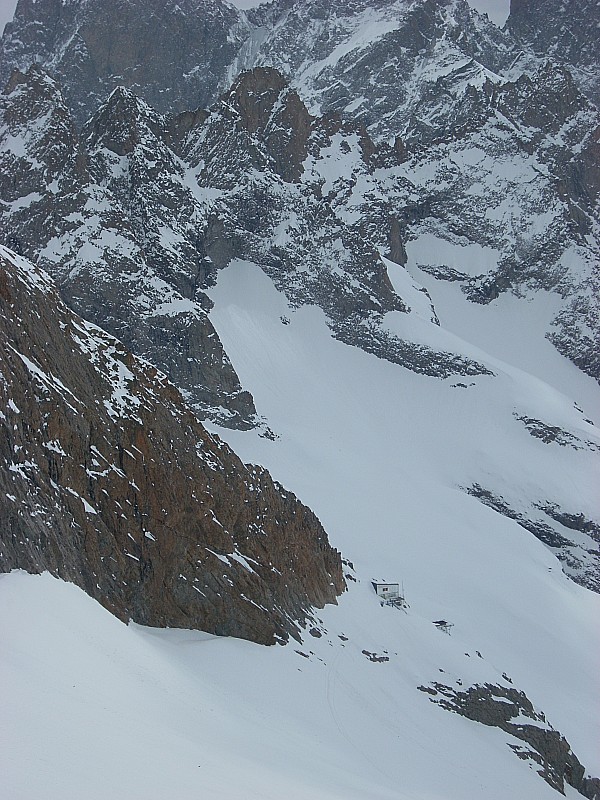 #5 Début de la descente : Refuge du Promontoire Début de la descente : Refuge du Promontoire