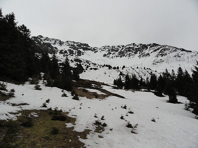 #1 Combe de Bédina : Bas de la combe, vue sur les couloirs Combe de Bédina : Bas de la combe, vue sur les couloirs