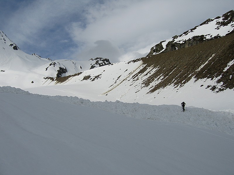 Avalanches : Une des plusieurs avalanches a traversé