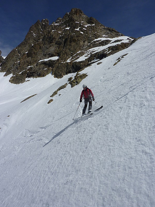 #18 Au dessus du refuge : Benja dans une neige qui commence à être franchement difficile... Au dessus du refuge : Benja dans une neige qui commence à être franchement difficile...