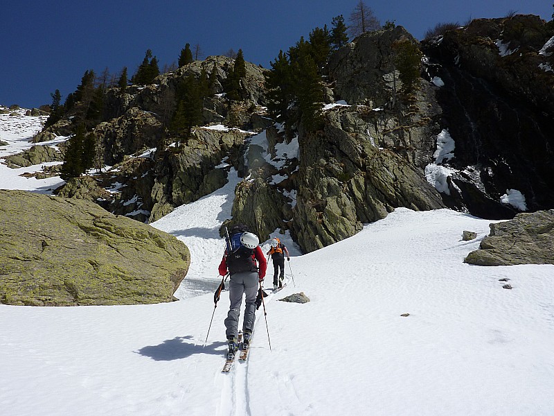 #1 Dans la première montée : En direction du refuge Dans la première montée : En direction du refuge