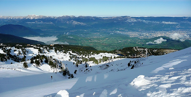 #1 Chamrousse : Une petite couche de poudre lui redonne de belles couleurs Chamrousse : Une petite couche de poudre lui redonne de belles couleurs