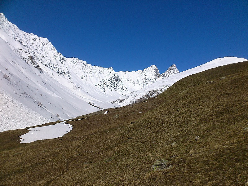 #1 Epaisseur : Aiguilles d Epaisseur : Aiguilles d'Arves en toile de fond