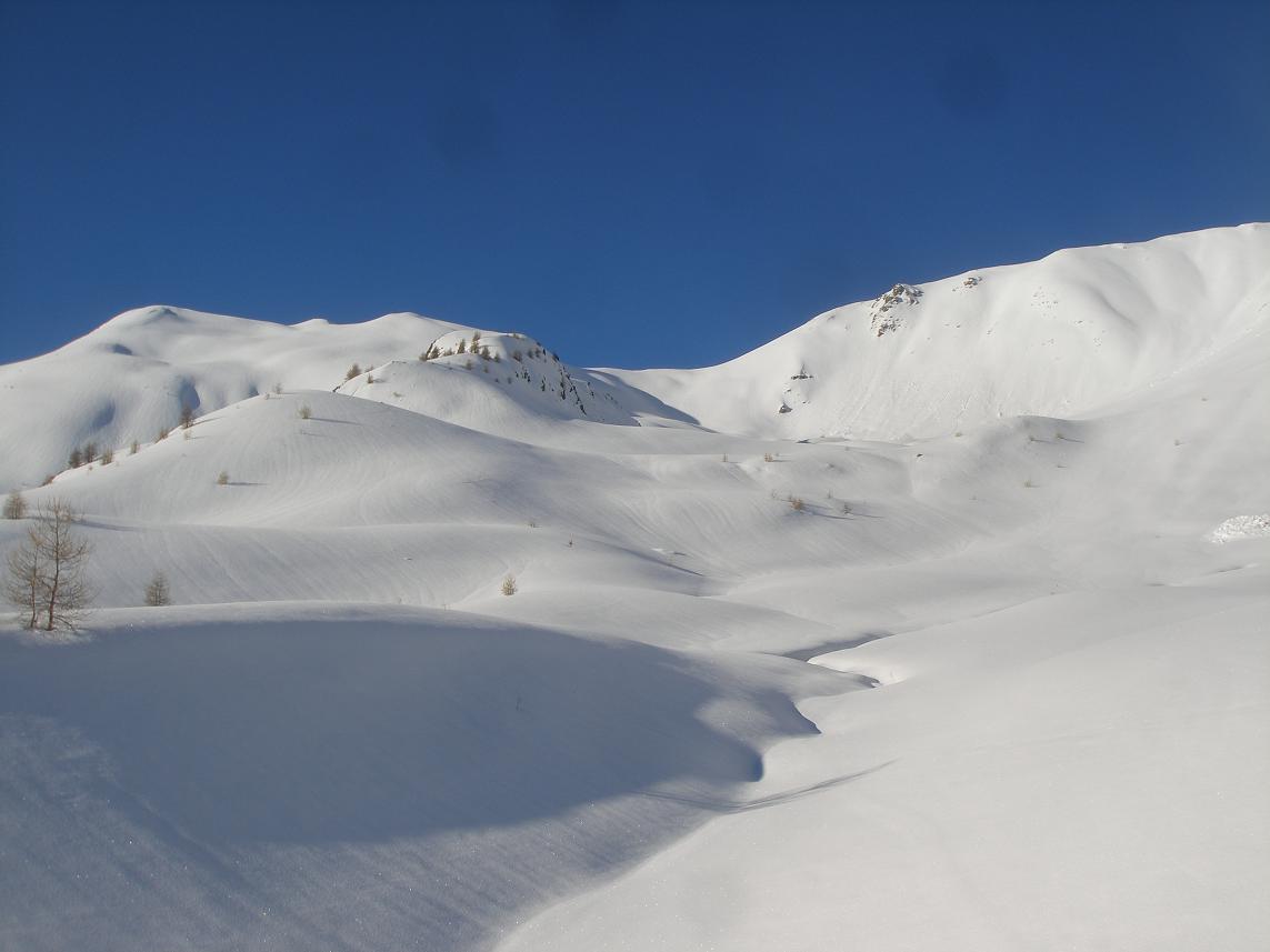 #1 aperçu de l aperçu de l'enneigement : vallon de l'eissalete et col de l'ane