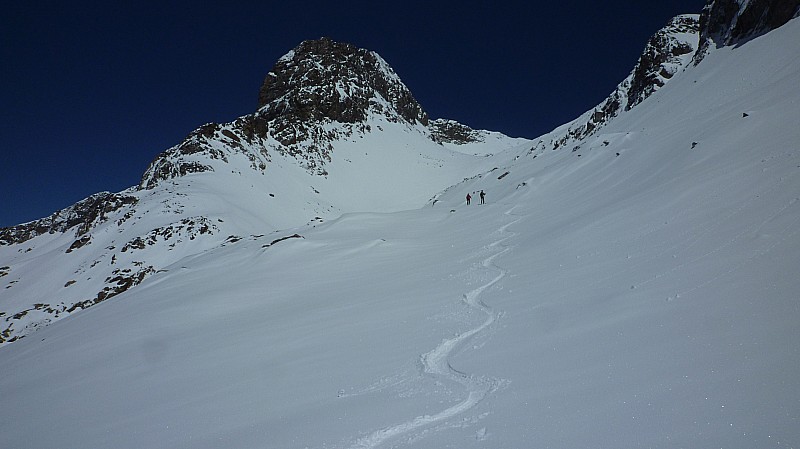 #1 Descente : Très bonne neige sous la terrasse sous les contrepentes de la Cime Cabret Descente : Très bonne neige sous la terrasse sous les contrepentes de la Cime Cabret