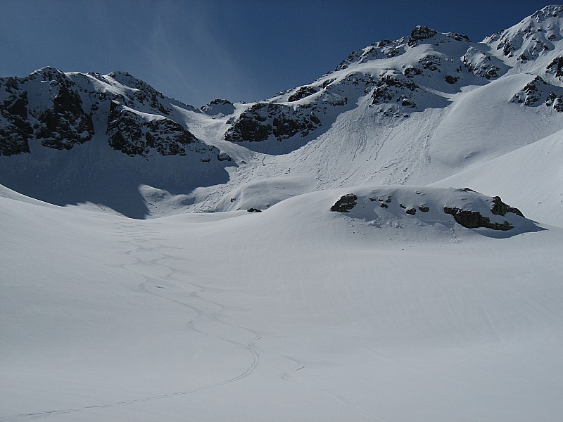 #9 Brèche de la passoire : Aperçu de notre descente vers le lac de la colombière Brèche de la passoire : Aperçu de notre descente vers le lac de la colombière