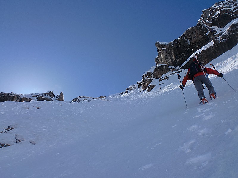 #6 aiguille du gd fond : c aiguille du gd fond : c'est a gauche, comme hier soir!!!