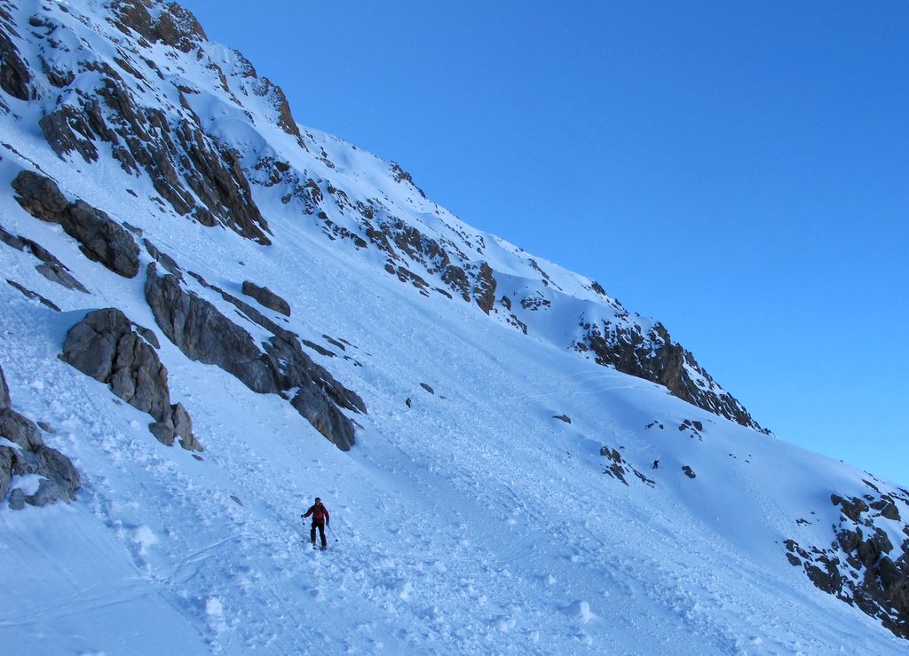 #3 Versant W du Péouvou : Retour vers le Vallon du Béal de Parouart Versant W du Péouvou : Retour vers le Vallon du Béal de Parouart