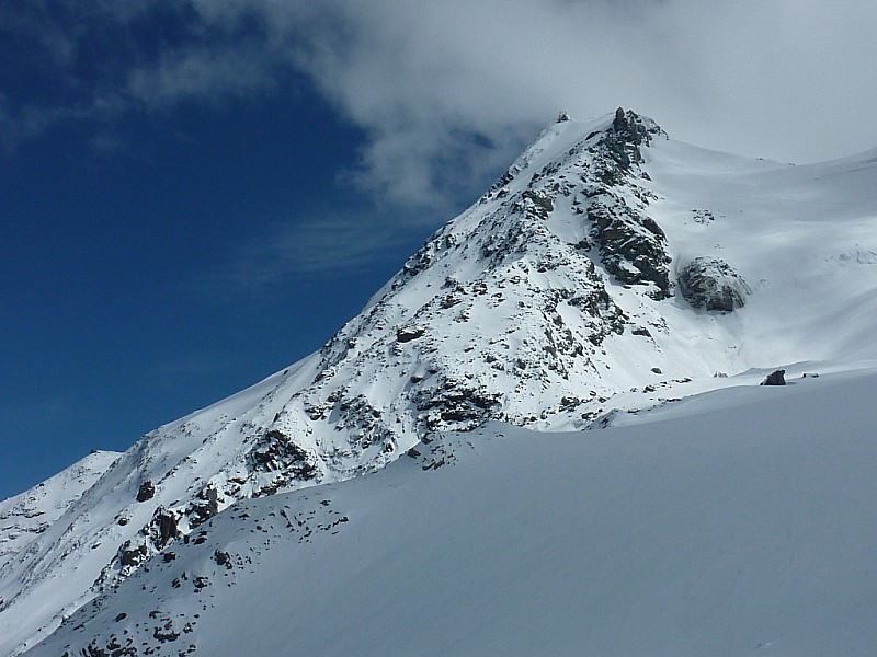 #11 Face N de Turia : Haut de la face et col des Roches Face N de Turia : Haut de la face et col des Roches