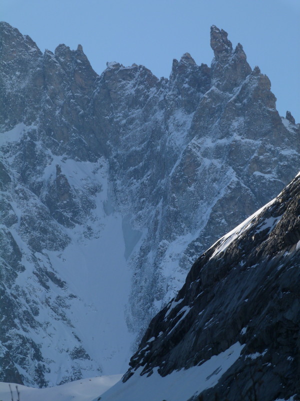 #6 Flamme de pierre : Le Flambeau des Ecrins. Flamme de pierre : Le Flambeau des Ecrins.