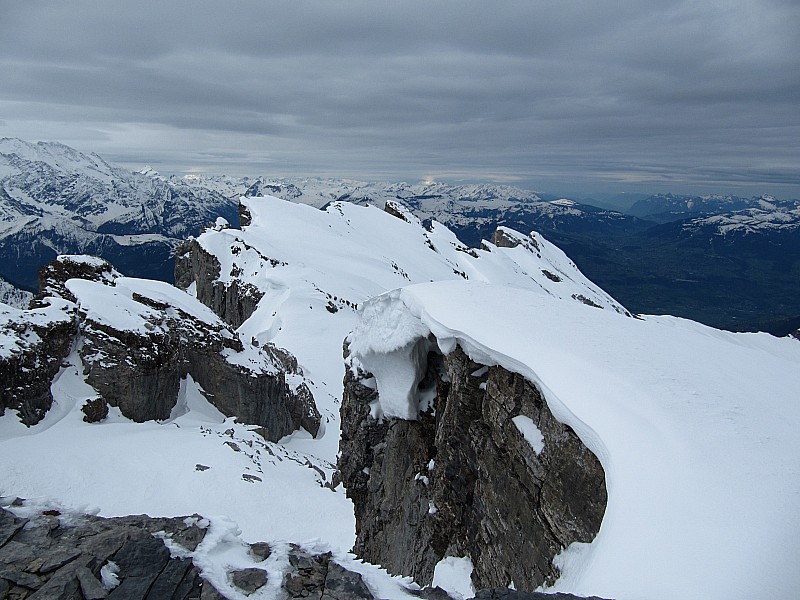 #6 Vue sur : les Rochers des Fiz. Les Jumelles et les Ptes des Ayères Nord et Sud. Vue sur : les Rochers des Fiz. Les Jumelles et les Ptes des Ayères Nord et Sud.