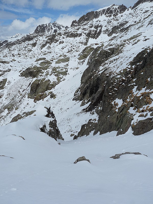 #11 Un petit couloir : pour la route? Un petit couloir : pour la route?