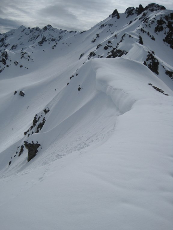 #1 La Jasse : Corniche à la sortie du couloir, coté vallon du Pra La Jasse : Corniche à la sortie du couloir, coté vallon du Pra