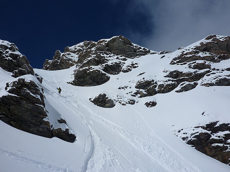#5 Couloir : la partie haute qu Couloir : la partie haute qu'on a purgée