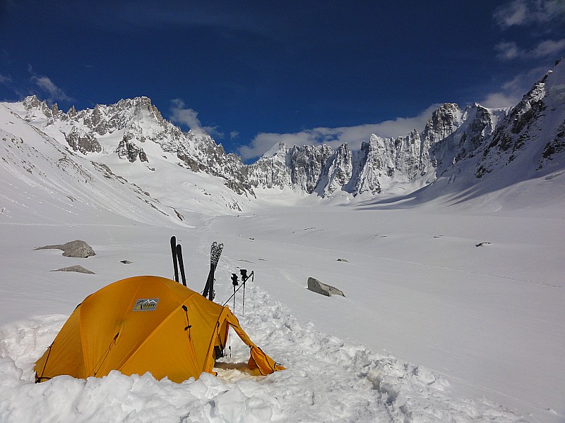 #13 Couloir en Y : Retour au bercail Couloir en Y : Retour au bercail