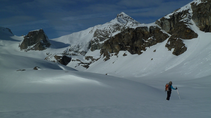 Plat des Lacs Blancs : Rognosa d'Etache à droite