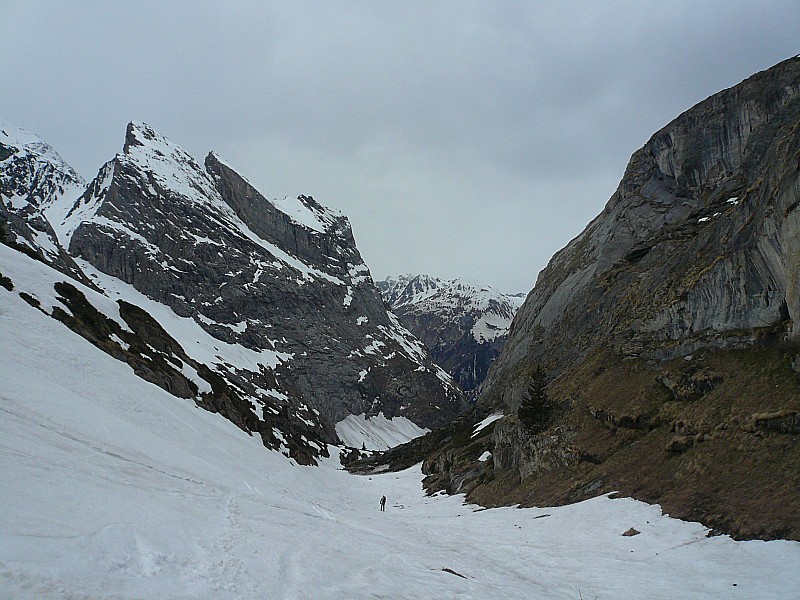 #16 descente sous refuge : combe de l descente sous refuge : combe de l'Arcelin