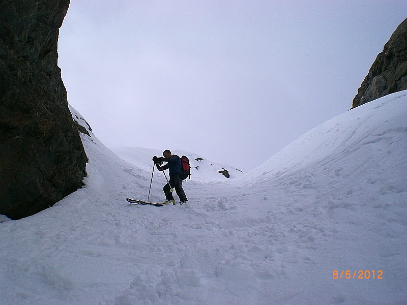 #13 Chanteloube : Dans le goulet, neige pas terrible ! Chanteloube : Dans le goulet, neige pas terrible !