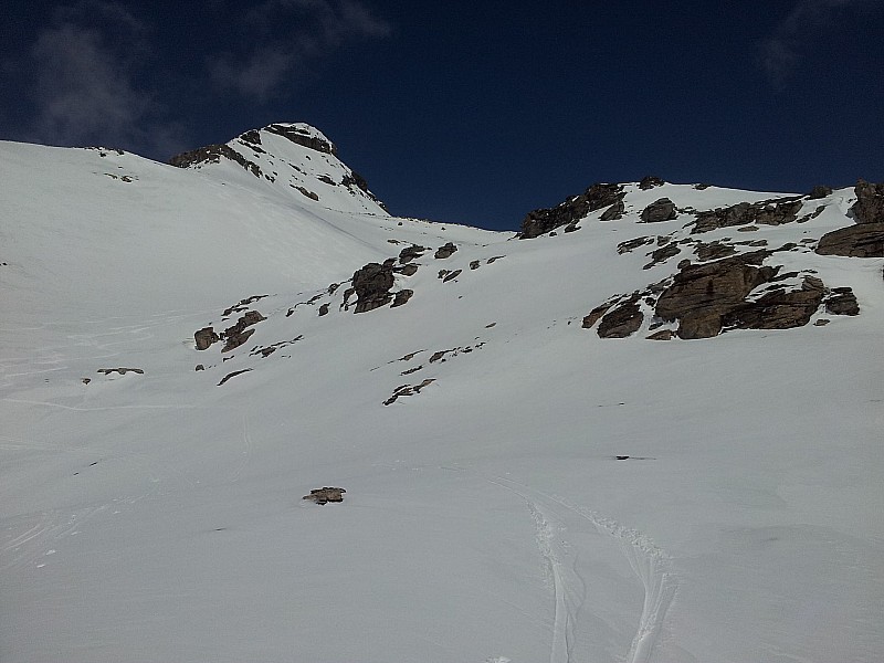 #8 Descente E de la Réchasse : Vue en direction du sommet Descente E de la Réchasse : Vue en direction du sommet
