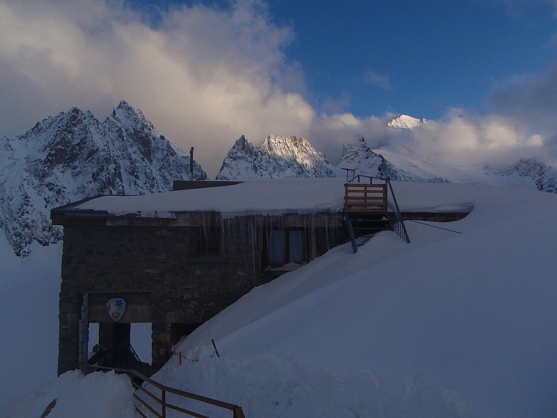 le refuge des Ecrins : en fin de journée